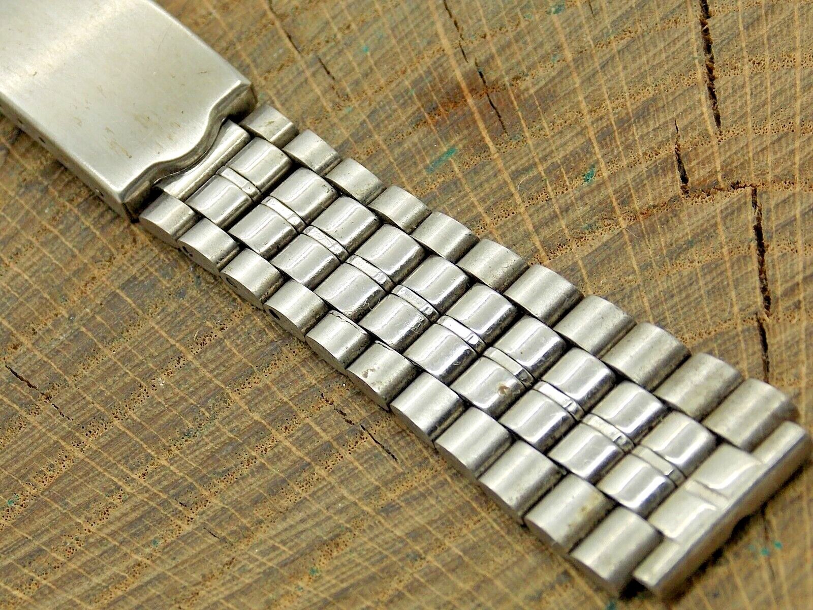 Vintage Prospect 18mm Deployment Stainless Solid Oval Link Watch Band NOS Unused