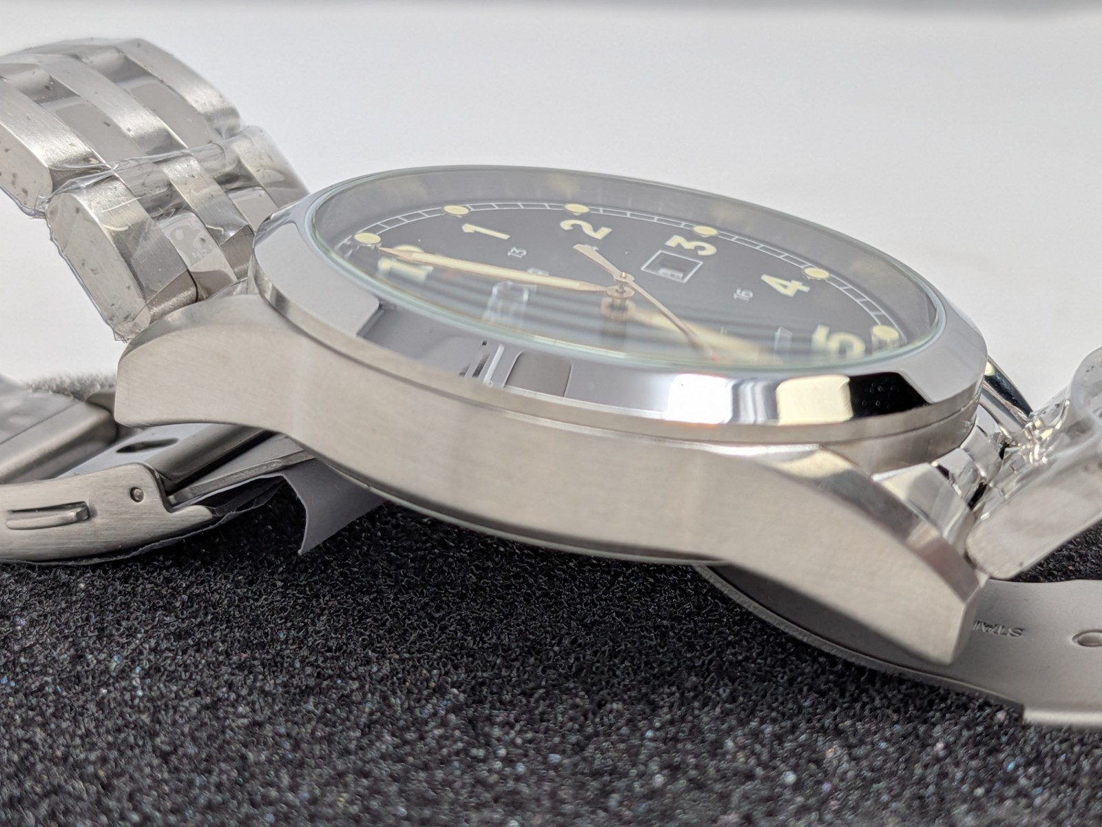 Recta RT-3001 Cavalier Forest Men’s Watch Green Dial Stainless Steel Bracelet
