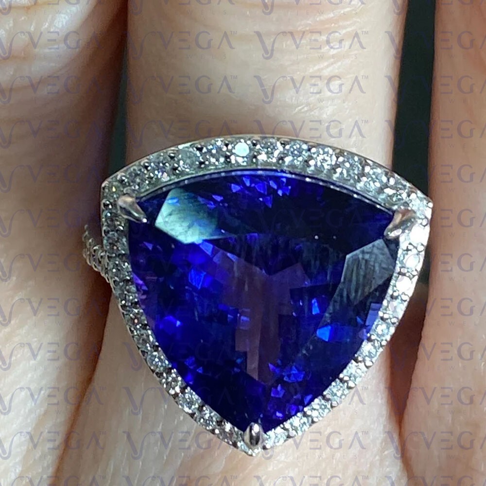 6.80Crt Trillion Cut Natural Tanzanite & Diamond 100% 14k SOLID White Gold Ring
