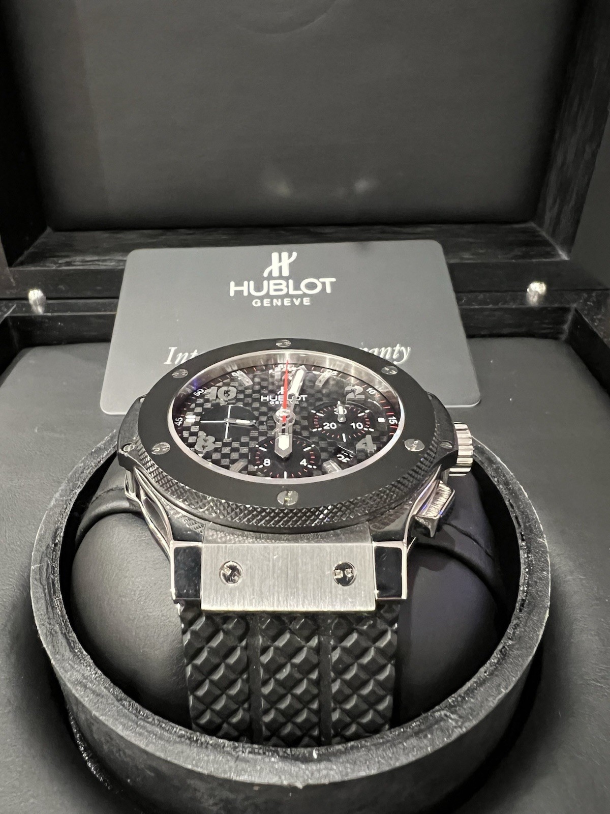 HUBLOT BIG BANG 44MM CARBON FIBER DIAL CERAMIC BEZEL 301.SB.131.RX RUBBER STRAP