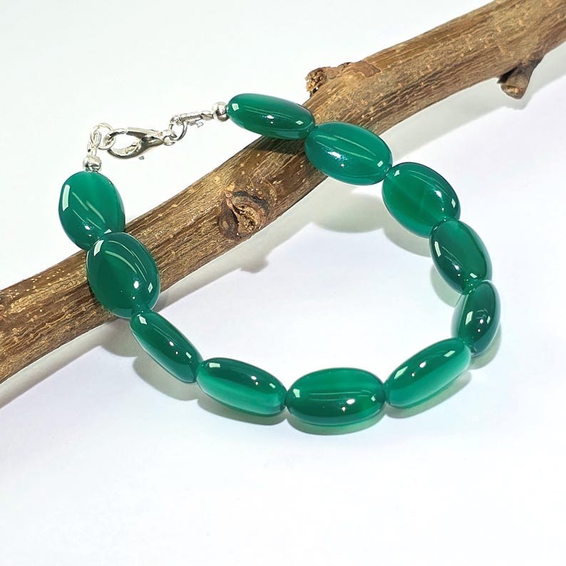 Natural AAA++ Green Onyx Smooth Oval Gemstone Beaded Bracelet 6-8” Men & Women