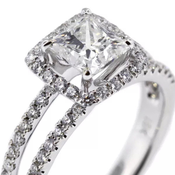 18K White Gold Engagement Ring Halo 1.60 Carat Princess Lab-Grown Diamond E SI1