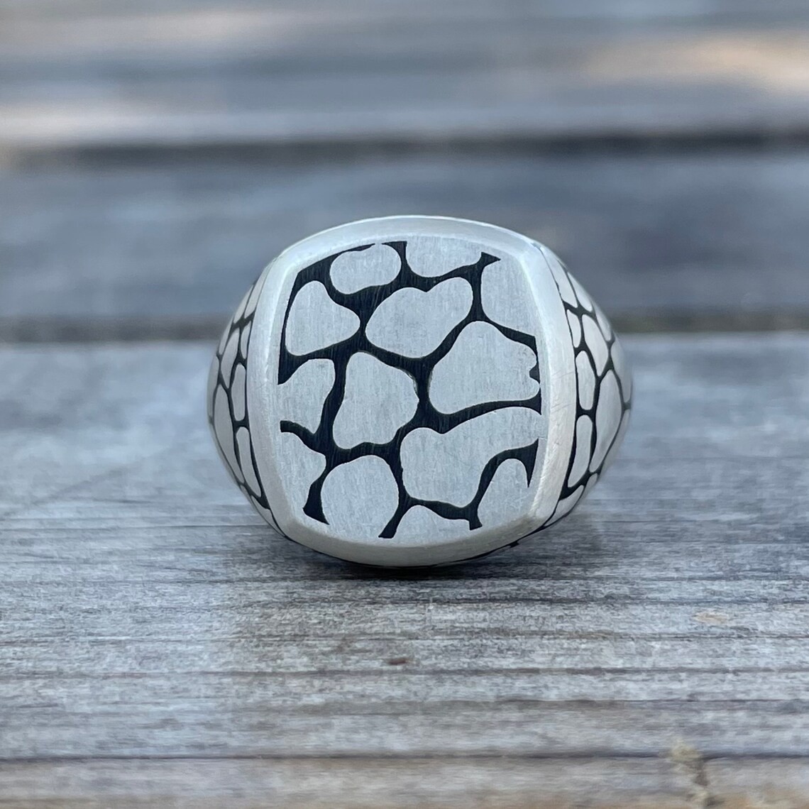 Gothic Snakeskin Signet 925 Sterling Silver Oxidized Ring Duty Free