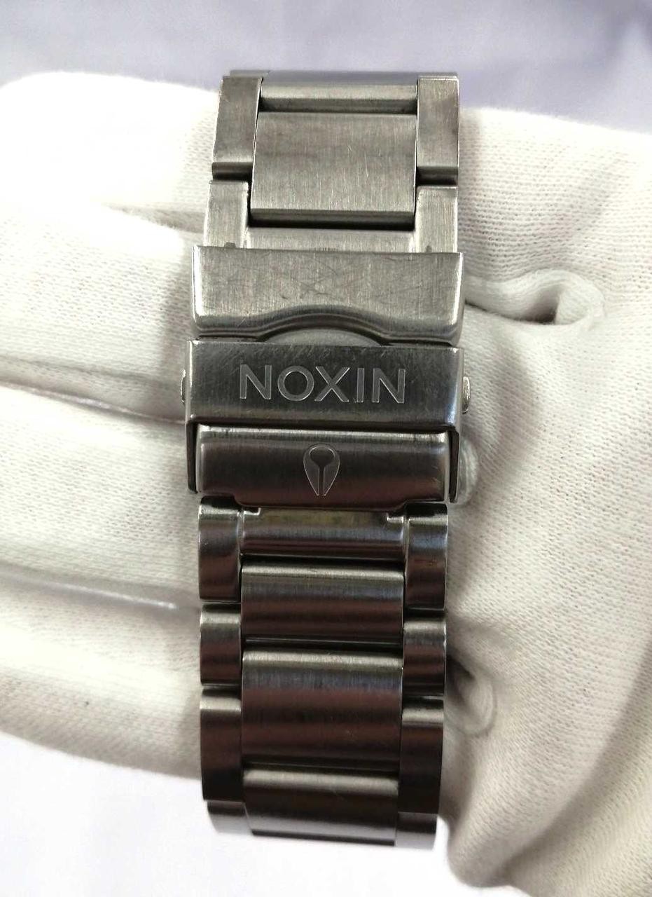 Chronograph Model 48 20 NIXON