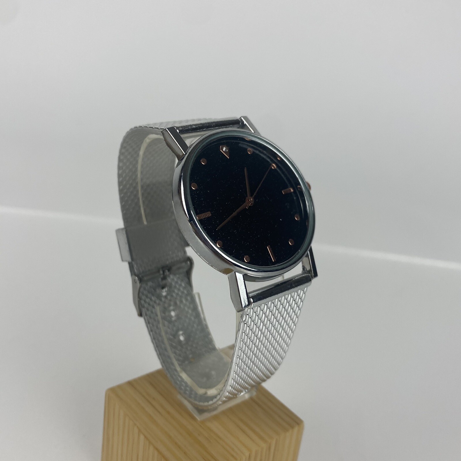 Ladies Sparkle Black and White Wrist Watches -Women Quartz Analogue Casual Watch