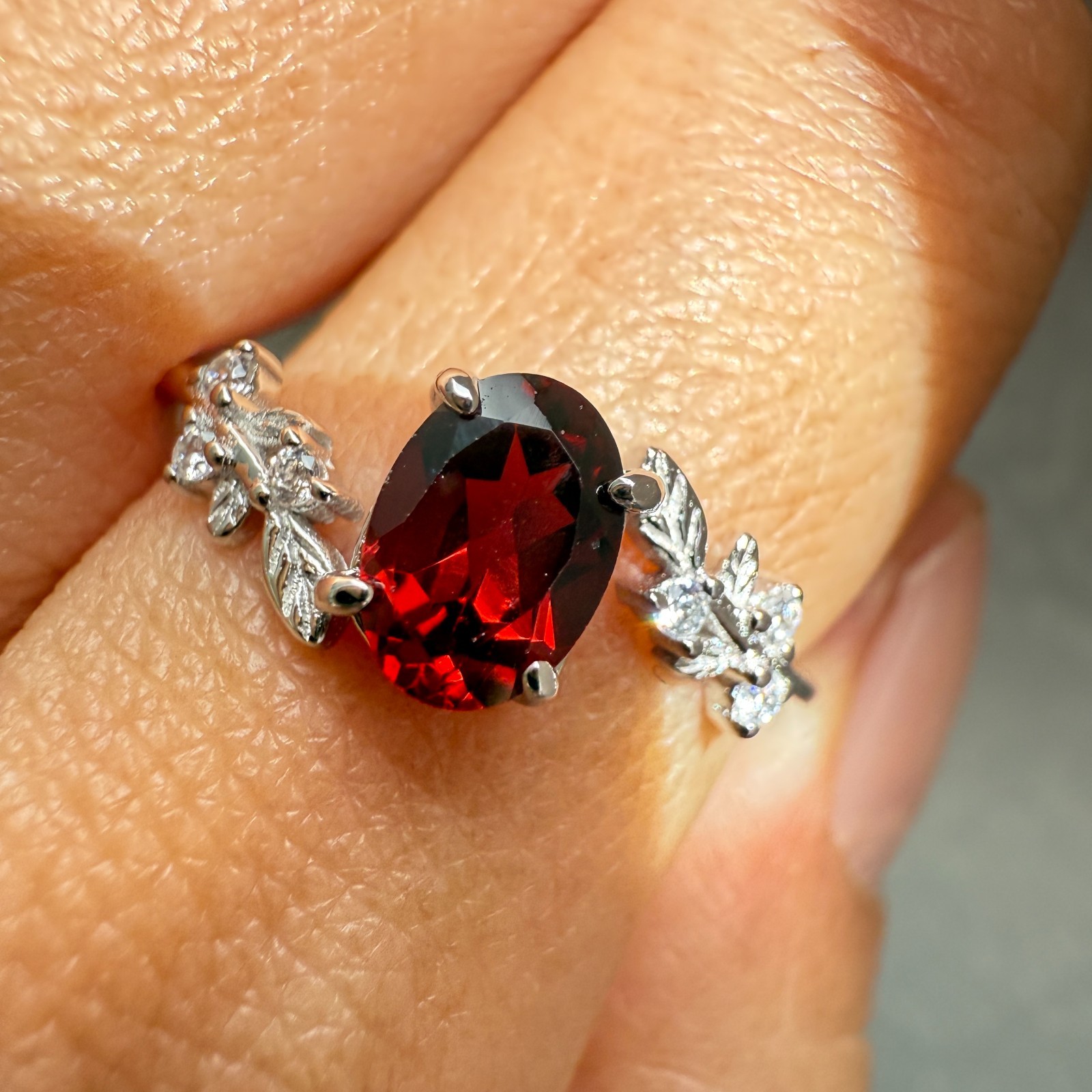 925 Sterling Silver Ring 7x5mm Natural Rhodolite Garnet Gemstone Zircon Flower