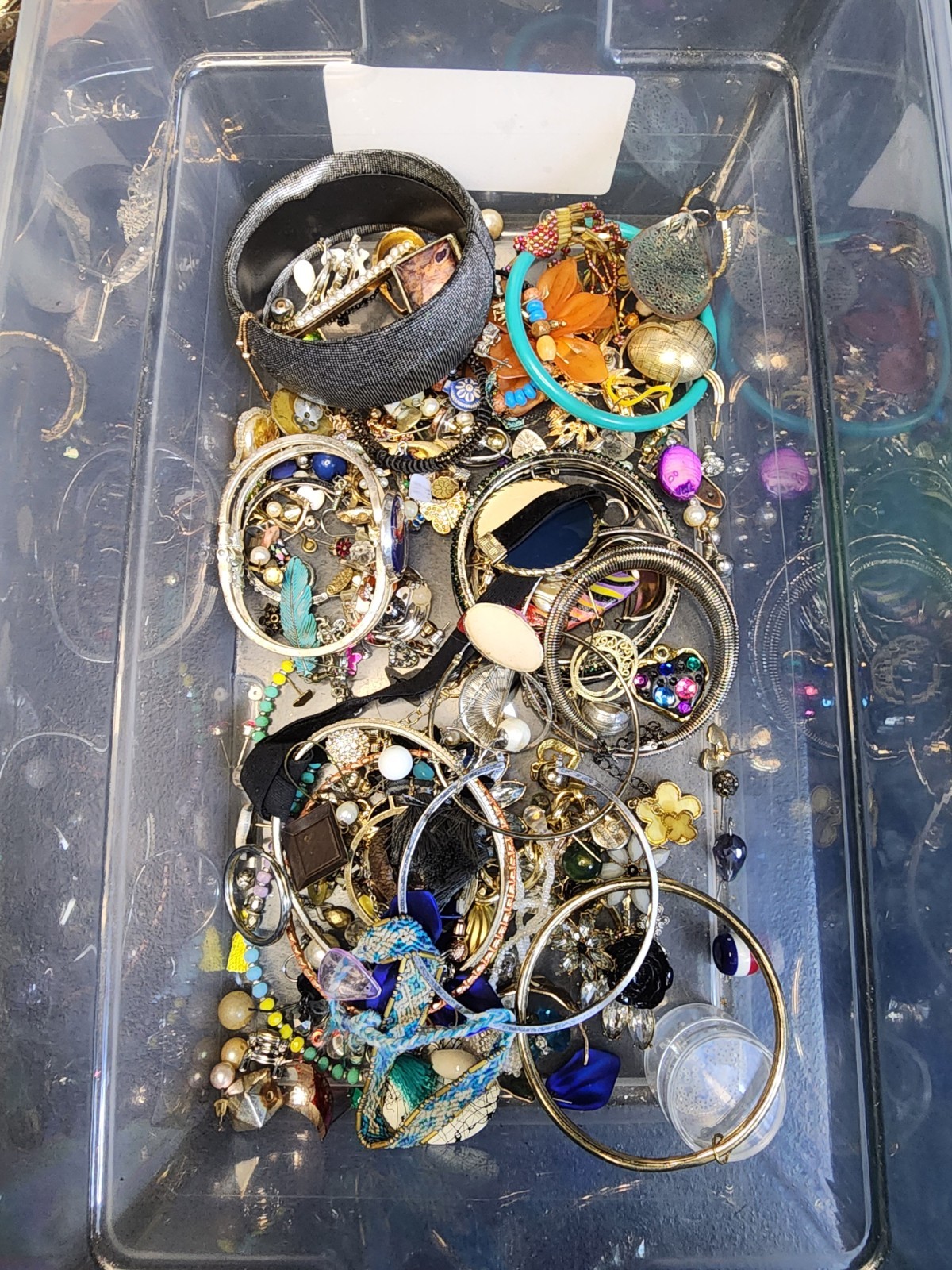 1lb Mixed Fashion Jewelry Lot For Crafting May Or May Not Have Matches J080626-4