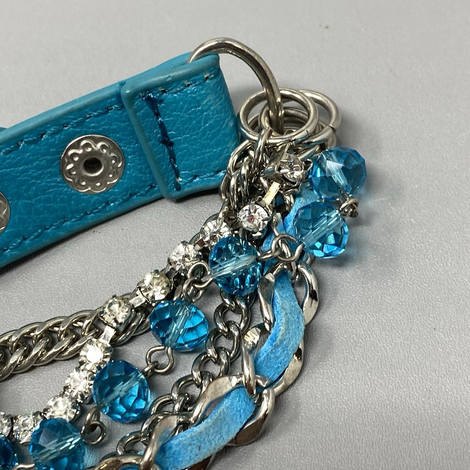 Layered Blue Glass Bead Bracelet Silver Tone Metal Chain Button Snap Punk 6.5″