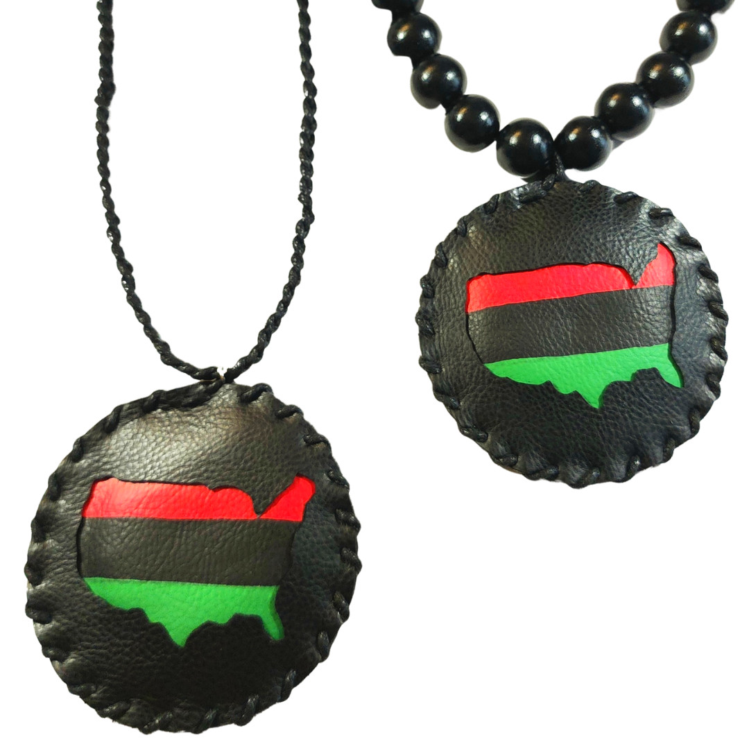 90’s FAUX LEATHER USA MEDALLION NECKLACE
