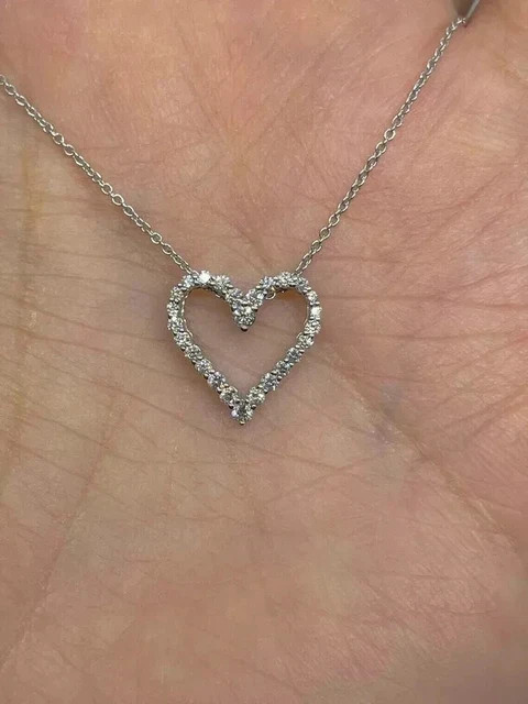 Women’s Heart Pendant Necklace 925 Silver 1.60Ct Round Cut Lab Grown Diamond