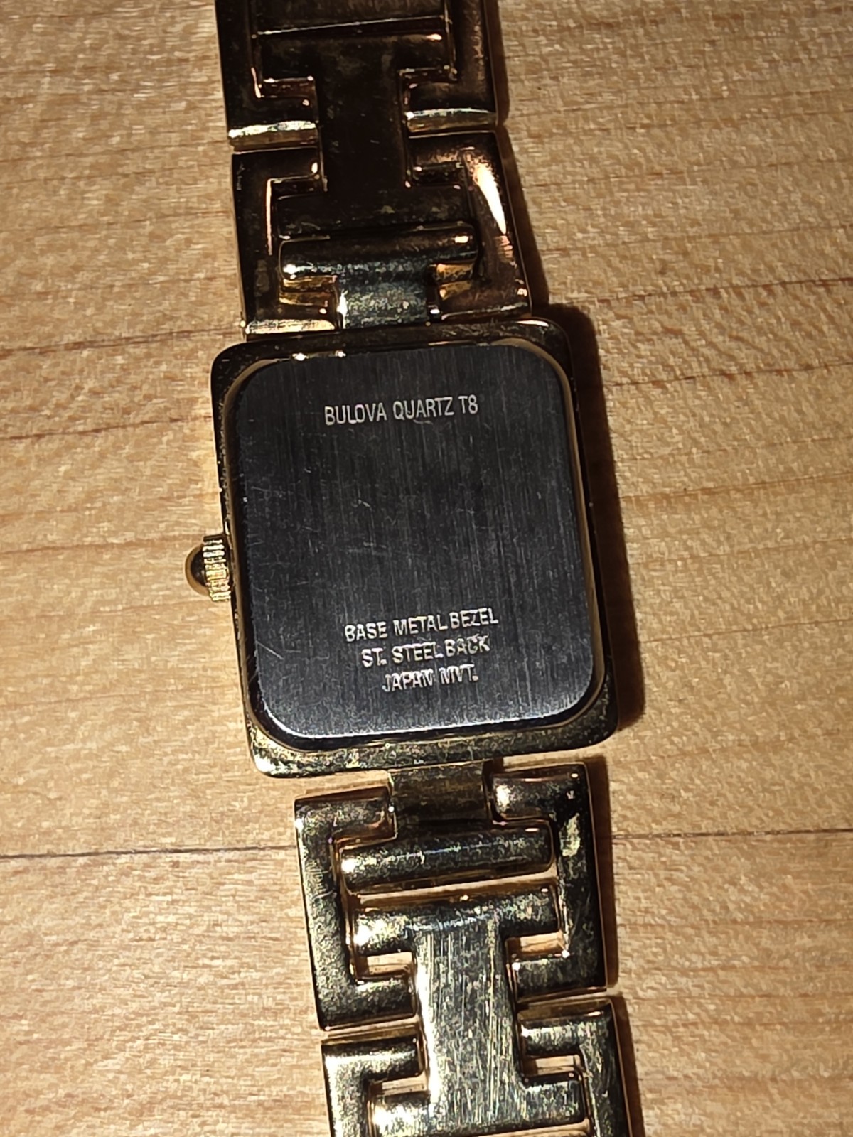 Ladies Bulova Japanese Quartz Watch T8 2 Hand Movement Tank
