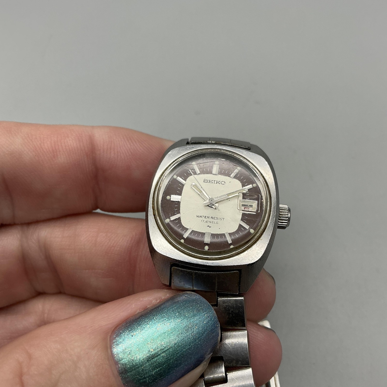 Vintage Seiko Womens Watch 23mm Brown Dial Manual Wind Date 2118-0490 5.5″