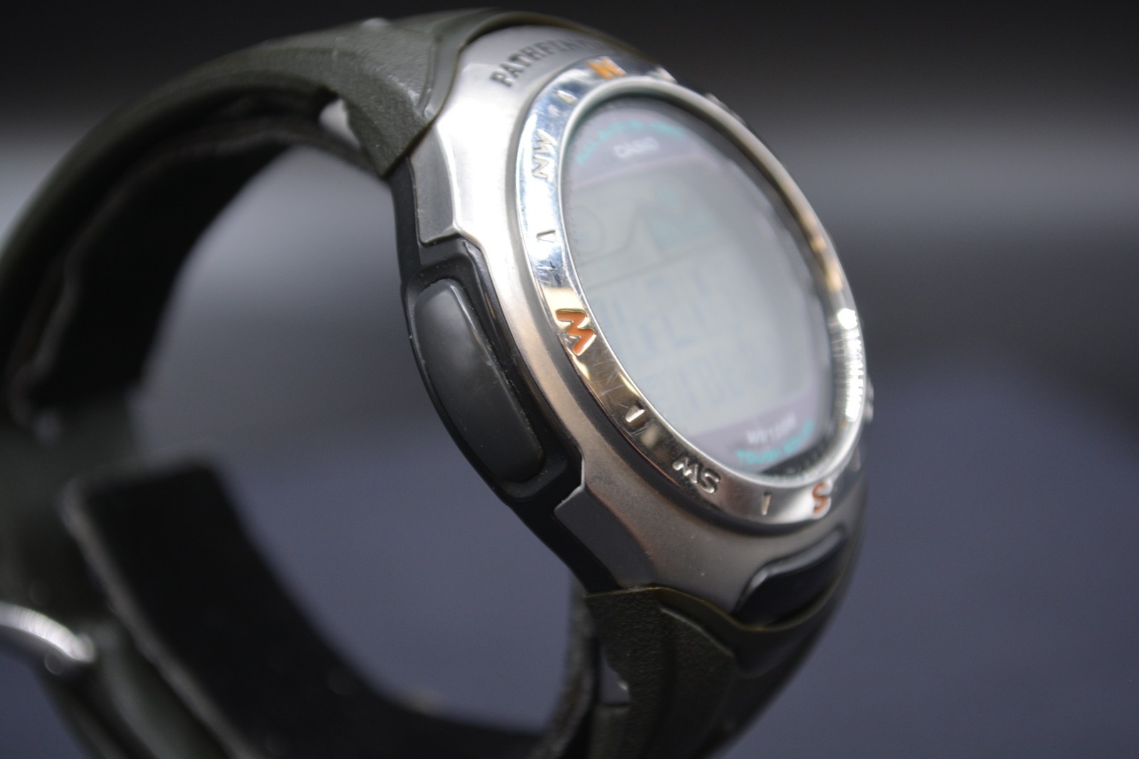 CASIO Pathfinder Tough Solar Men’s Watch PAS-201 *Pre-owned* FREE SHIPPING