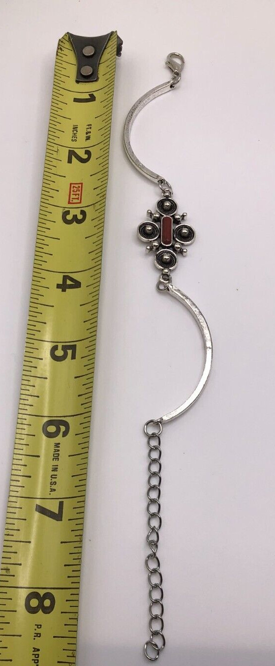 Vintage Silver Tone Bracelet with Geometric Shape Pattern with Ability to Size