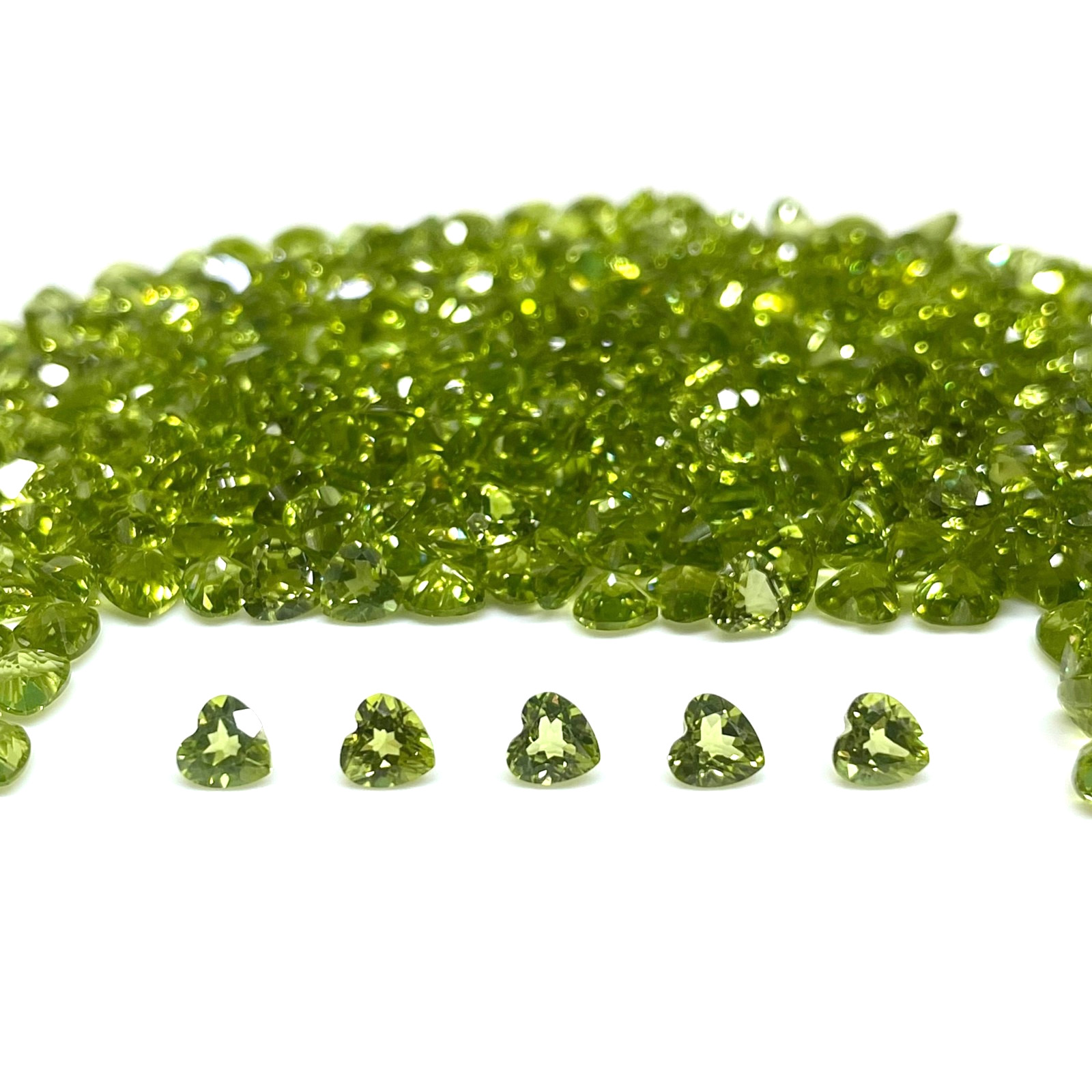 25 Pcs Natural Peridot 4mm Heart Cut Untreated Top Green Loose Gemstones Lot