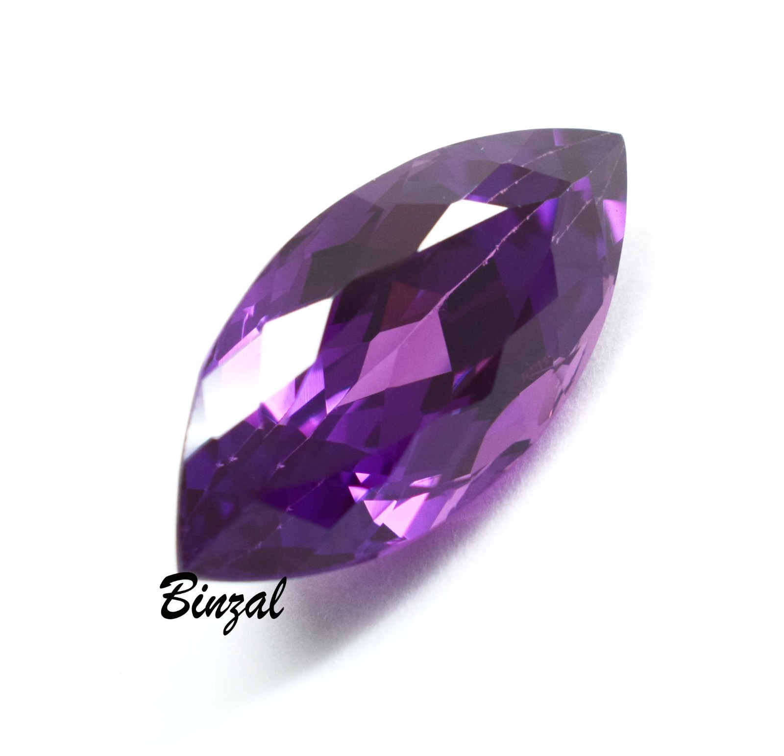 Natural Stunning 20‑22 Ct Marquise Cut Alexandrite Natural Color Change Gemstone