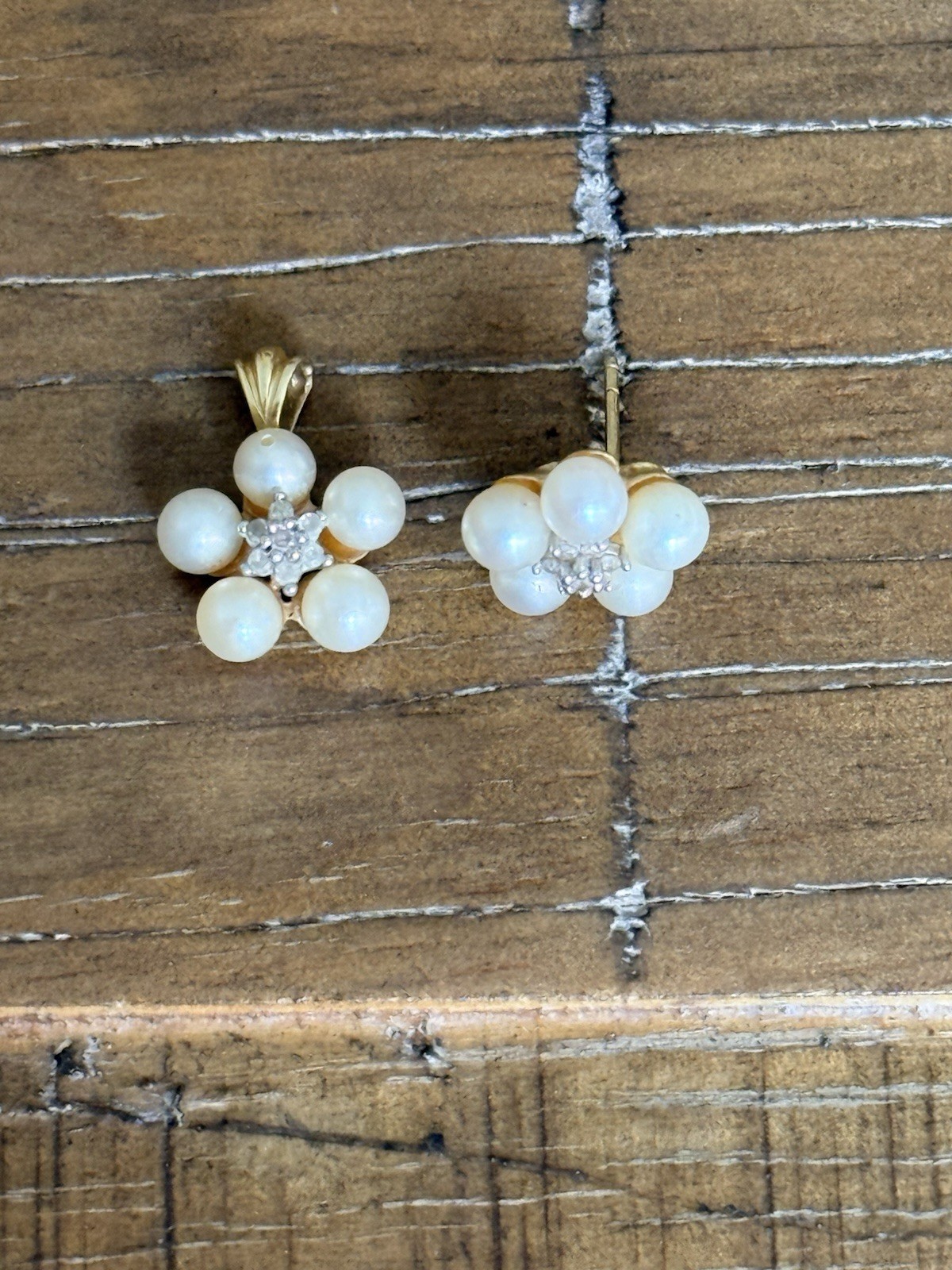 14k Yellow Gold Pearl Diamond Flower One Stud Earring One Pendant Simon’s 2 Gram
