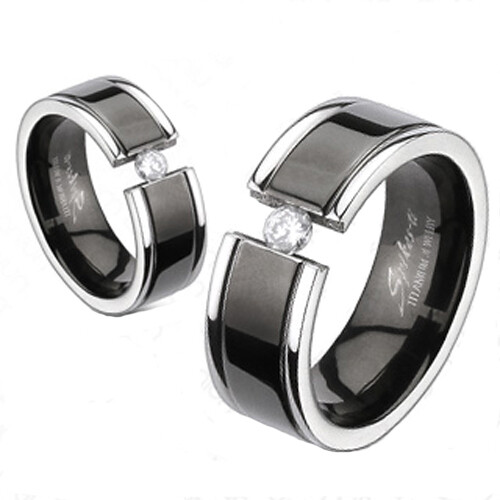 Titanium Men’s Ring Silver Edge Black Inner Band 0.20 Carat CZ Wedding Band
