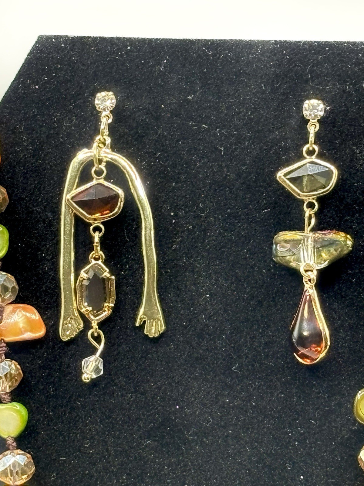 Artisan Dyed MOP & Crystal Long Necklace Asymmetrical Drop Earrings Set
