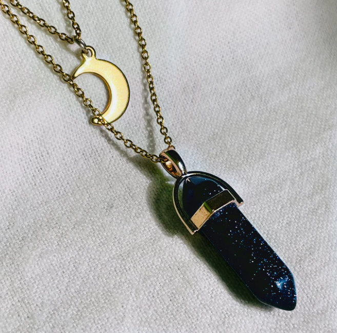 Natural Crystal Point Pendant Necklace Crescent Moon Gemstone Chakra Jewelry