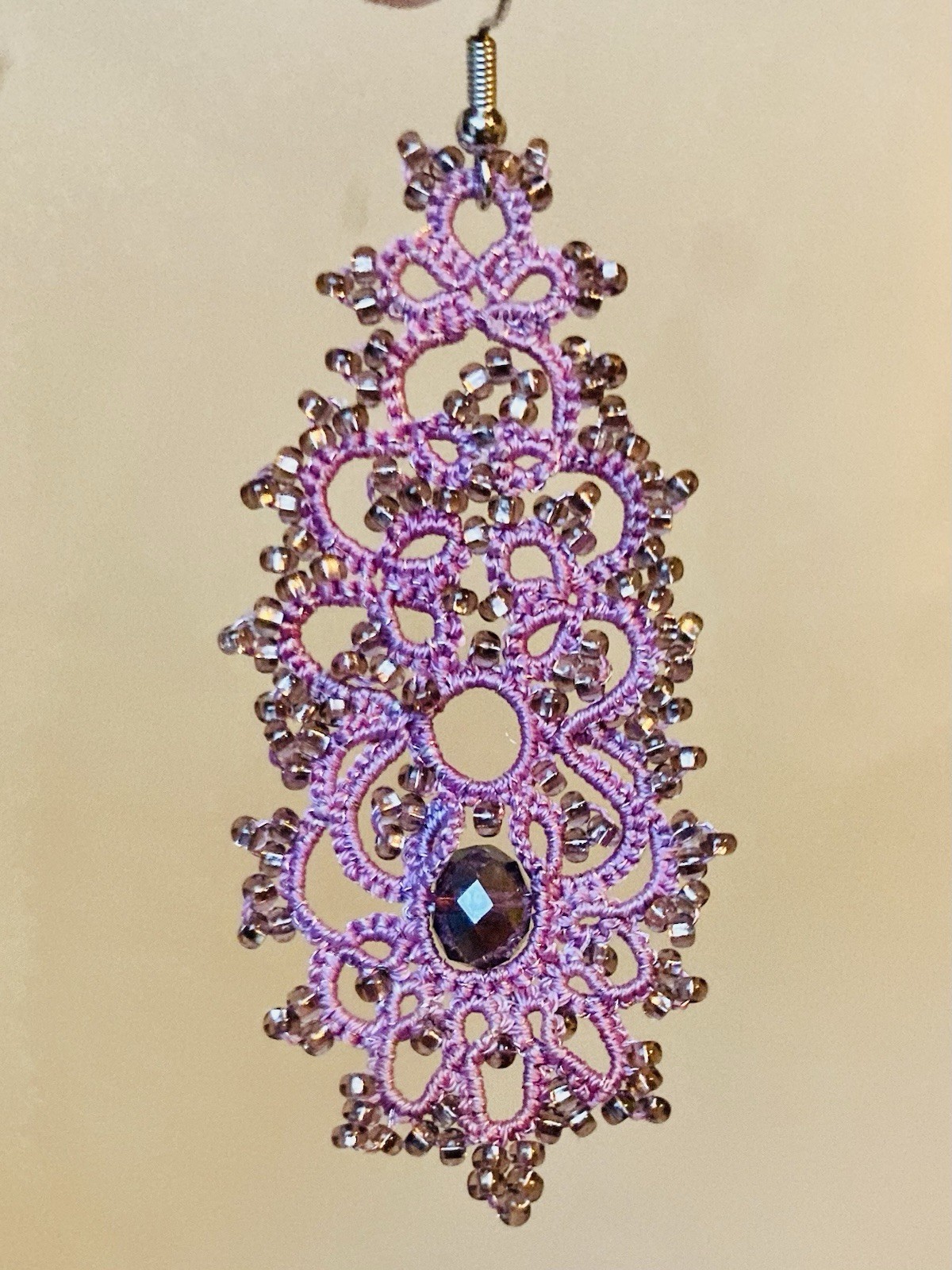 Handmade Mauve Tatted Crochet Lace Drop Earrings with faceted bead accents NWOT