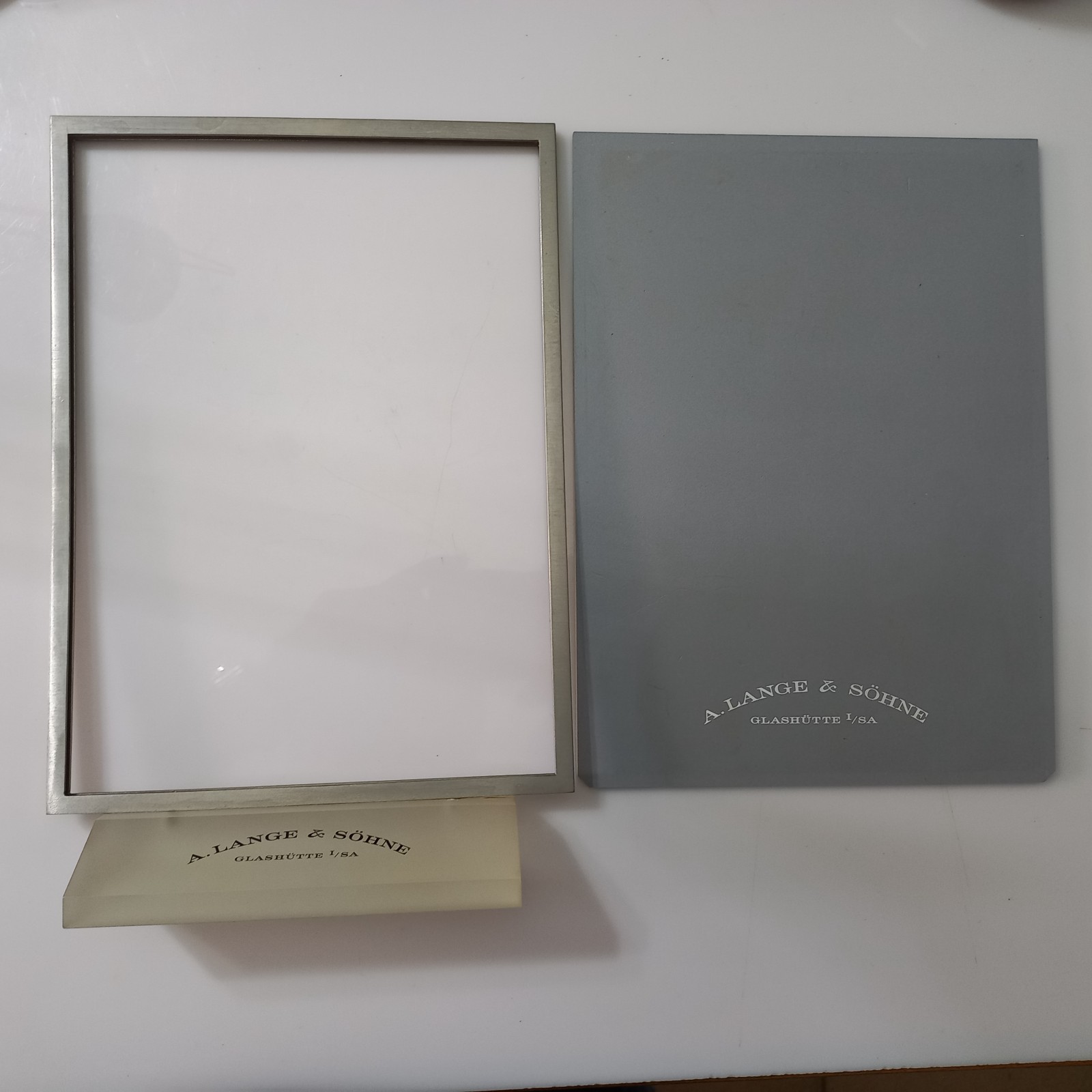 A. LANGE & SOHNE LANGE 1 YELLOW GOLD MODEL 101.032 STAND DISPLAY ADVERTISING