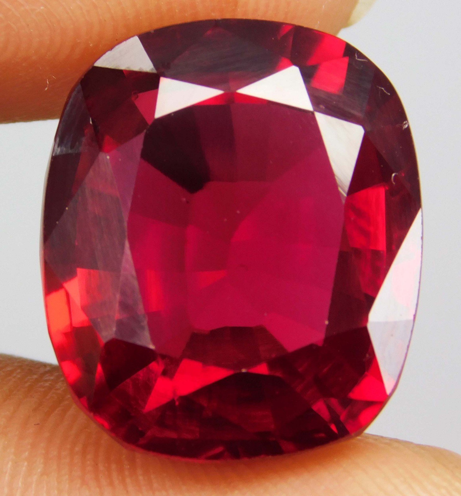 Certified 26.75 Ct Natural Burma Pigeon Blood Red Ruby Outstanding Color Gem