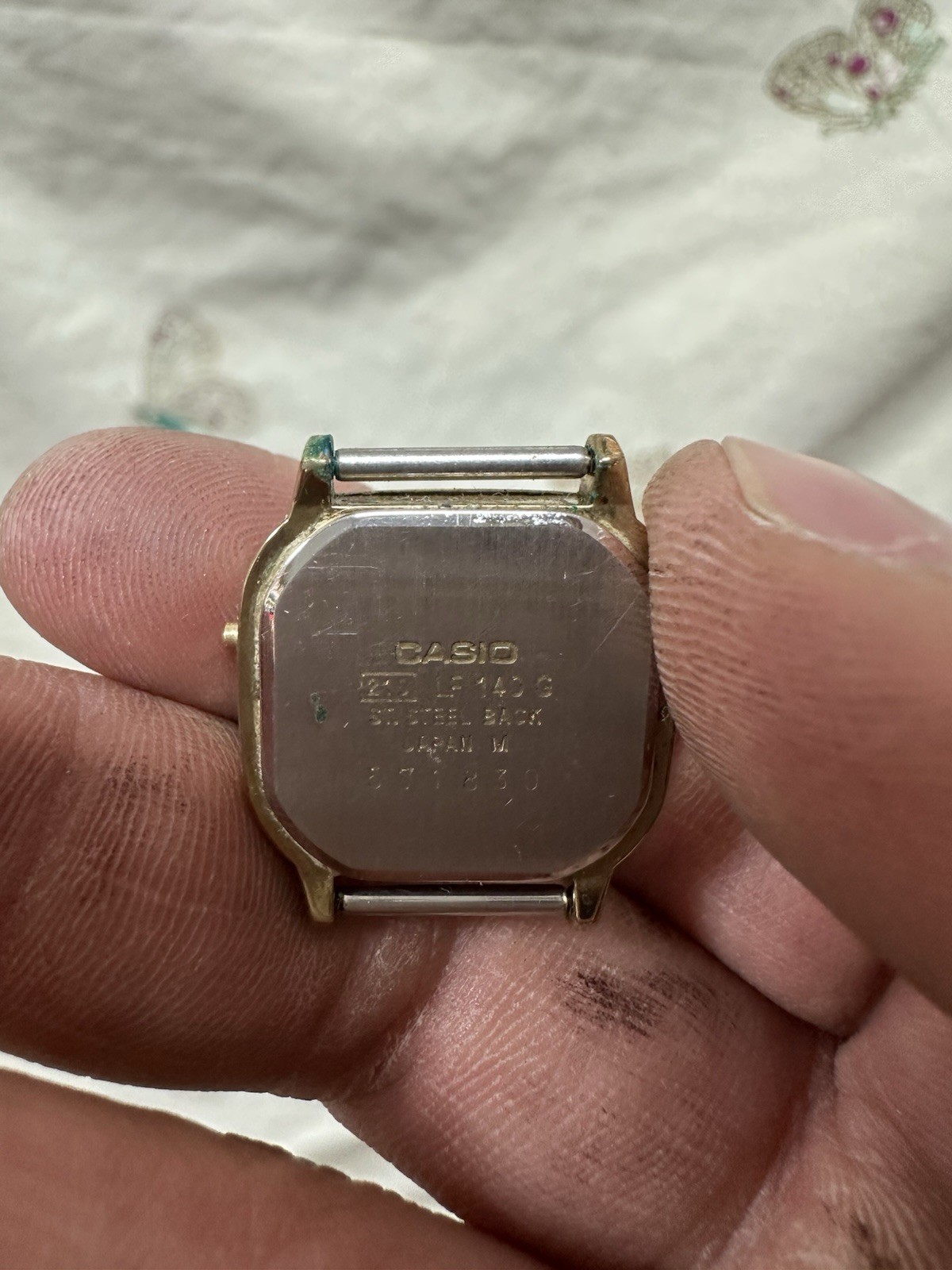 VINTAGE LADIES CASIO WRISTWATCH – 210–LF 140G JAPAN SQUARE DIAL BROWN *As Seen*