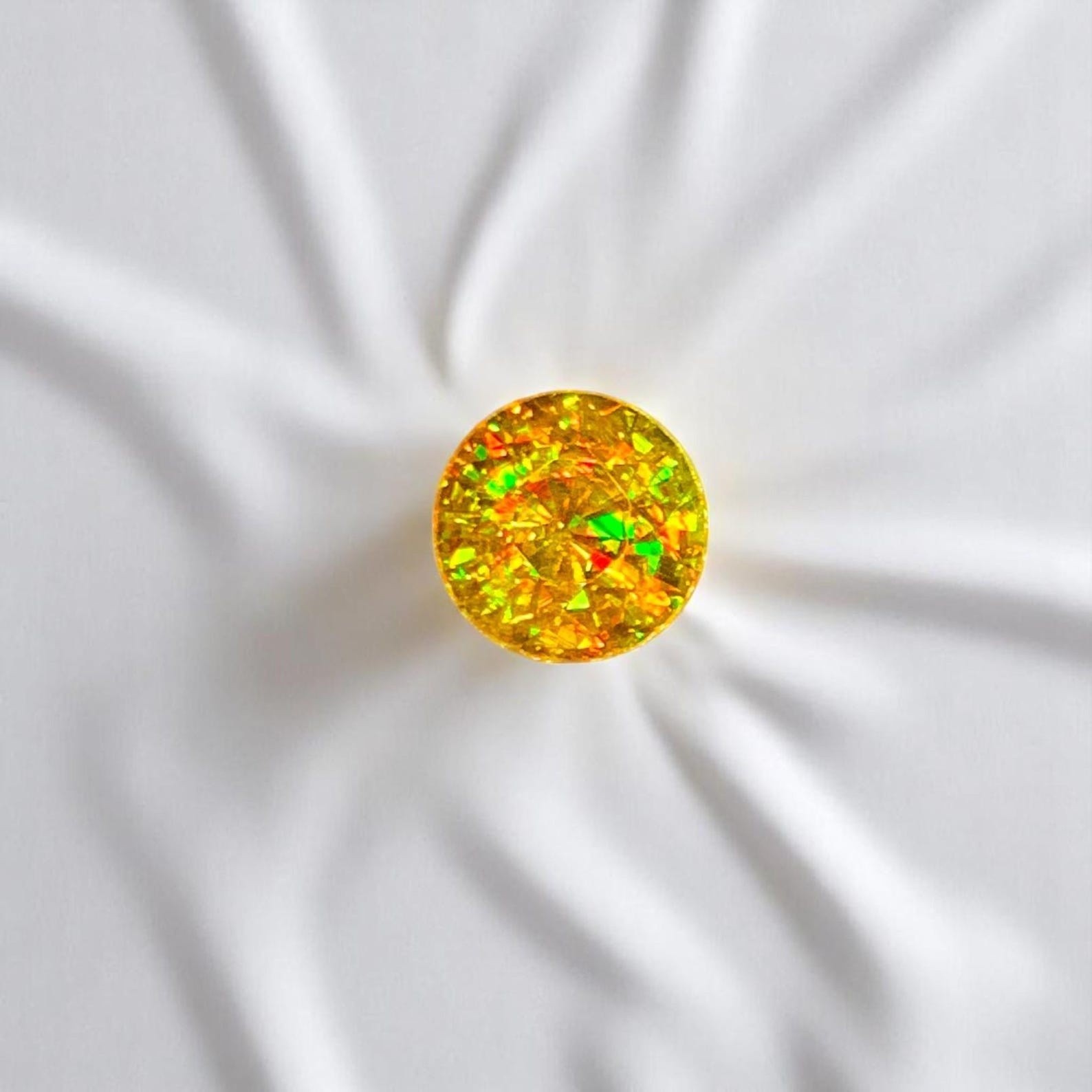 4.00 Ct Natural Full Fire Sphene Titanite Round Cut Gemstone For Jewelry