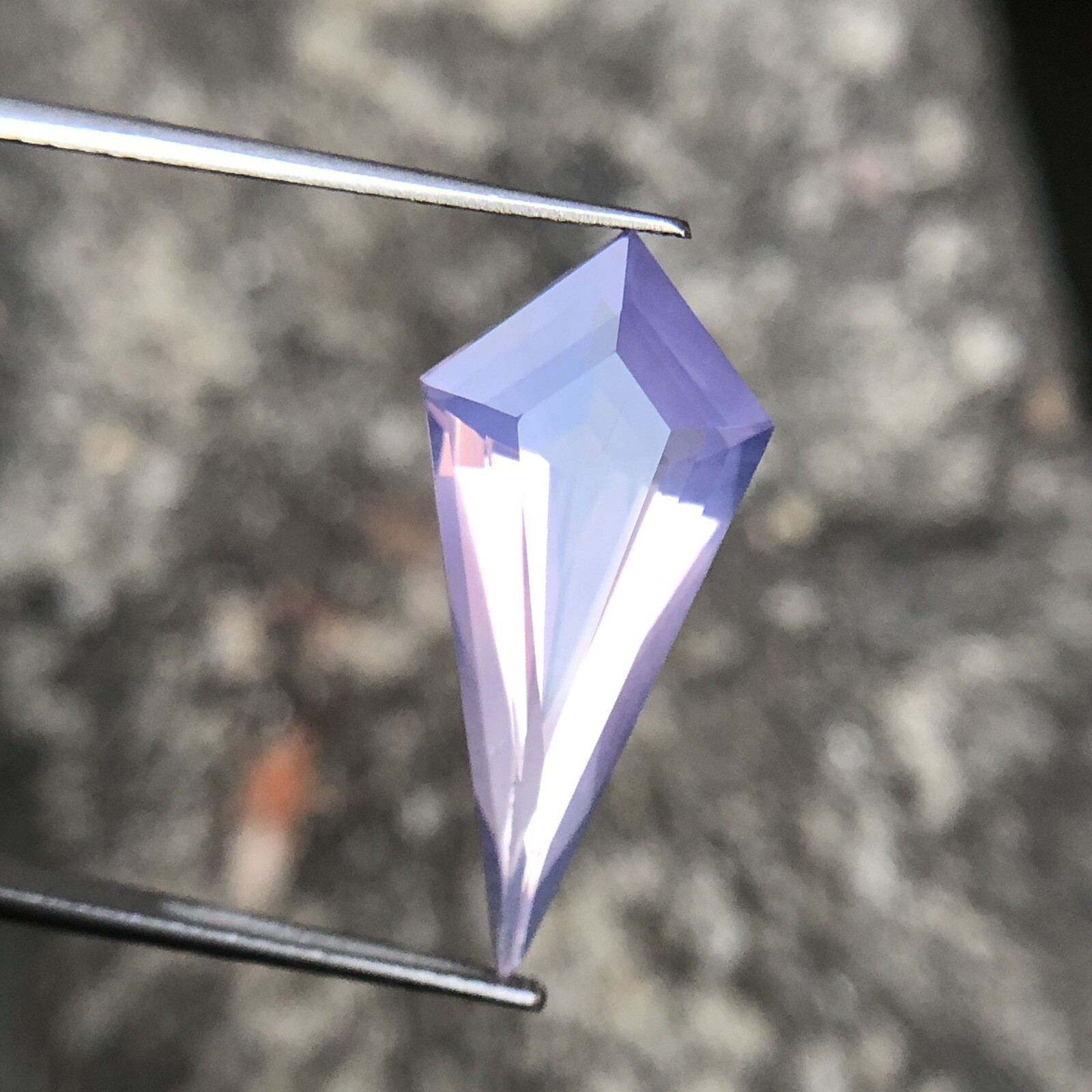 Natural 27 MM Lavender Quartz Kite Shape, 6.80 Carat Lavender Quartz