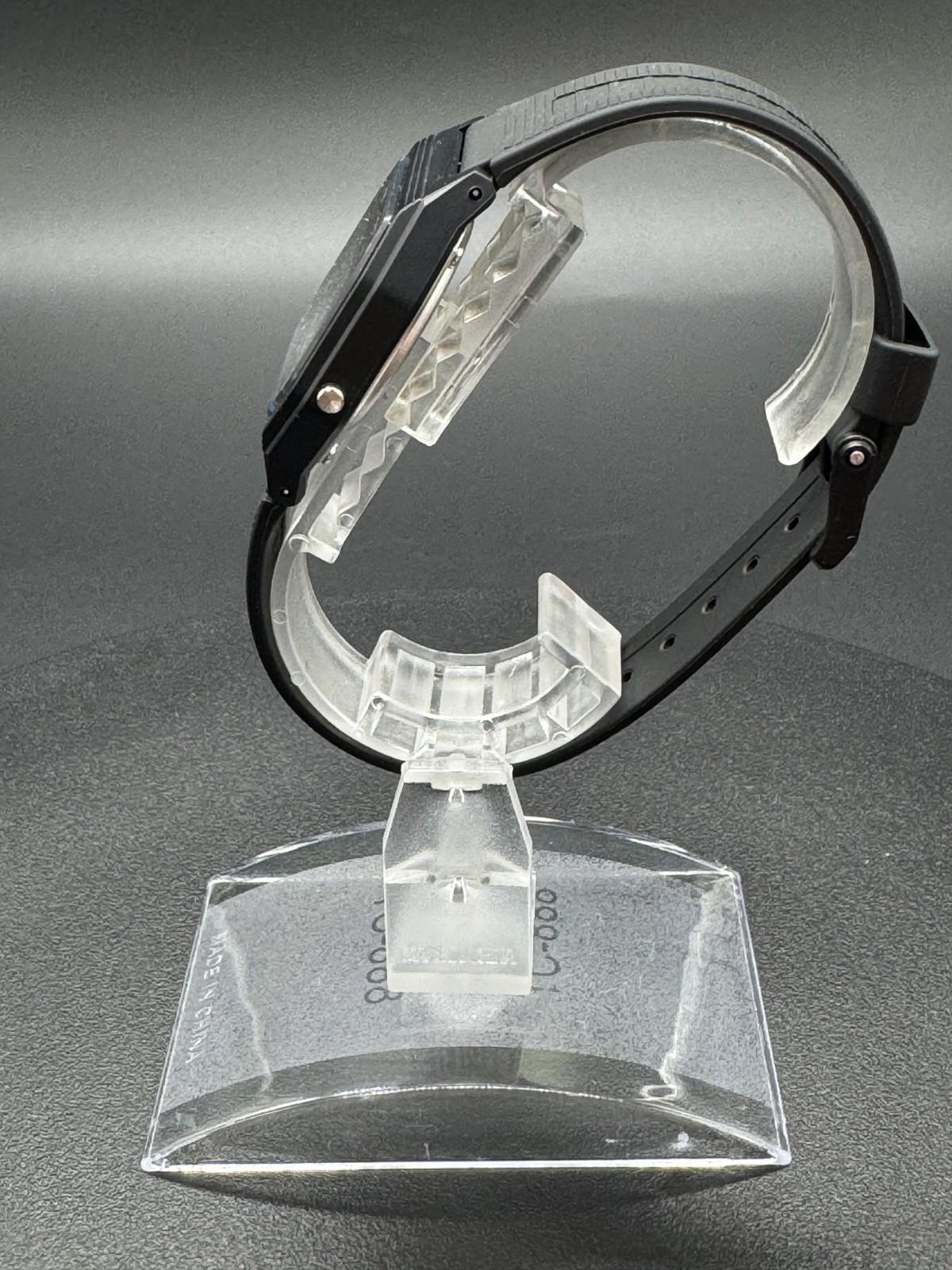 CASIO Collection F-84W-1QJH Black