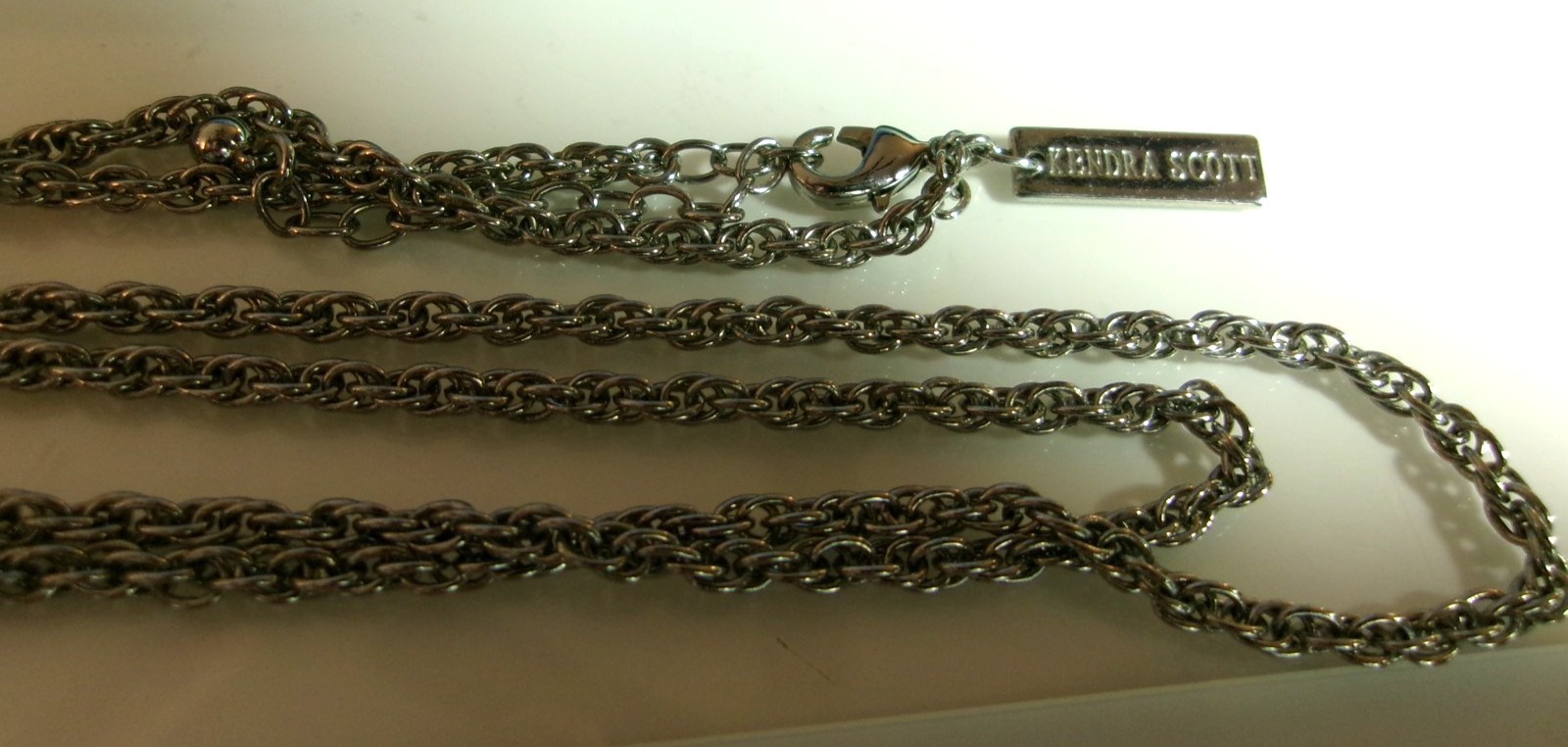 KENDRA SCOTT LONG CHAIN NECKLACE SILVER TONE W/EXTENDER & LOBSTER CLAW CLASP