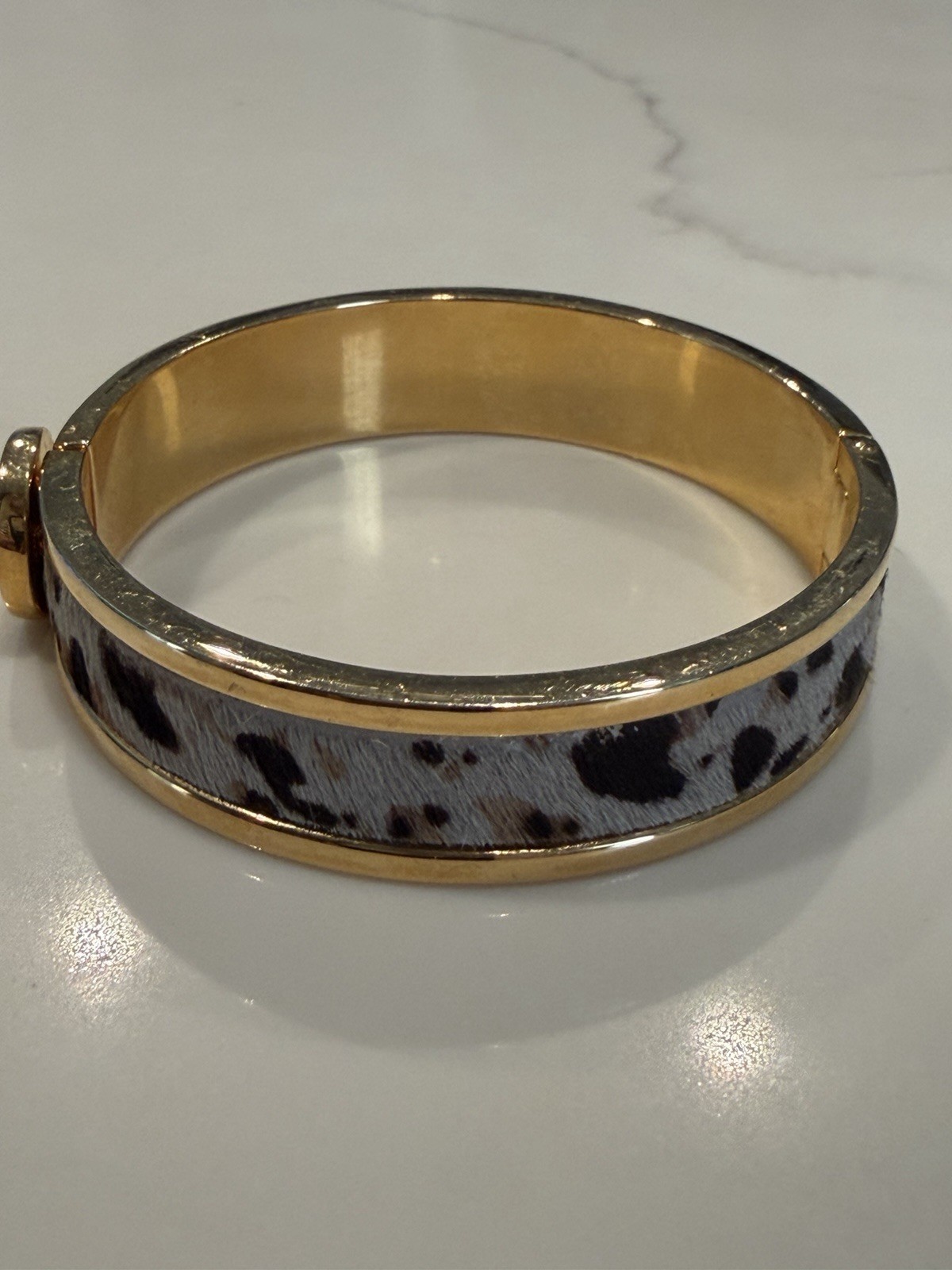 Mimco Gold Tone Hinged Bangle Cuff Bracelet Animal Print Inlay Signed Charm