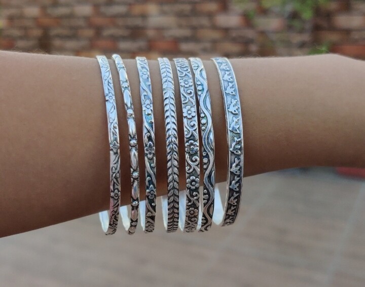 Flower& Fish Beautiful Designer Set Off 7 Design 925 Sterling Silver Bangles