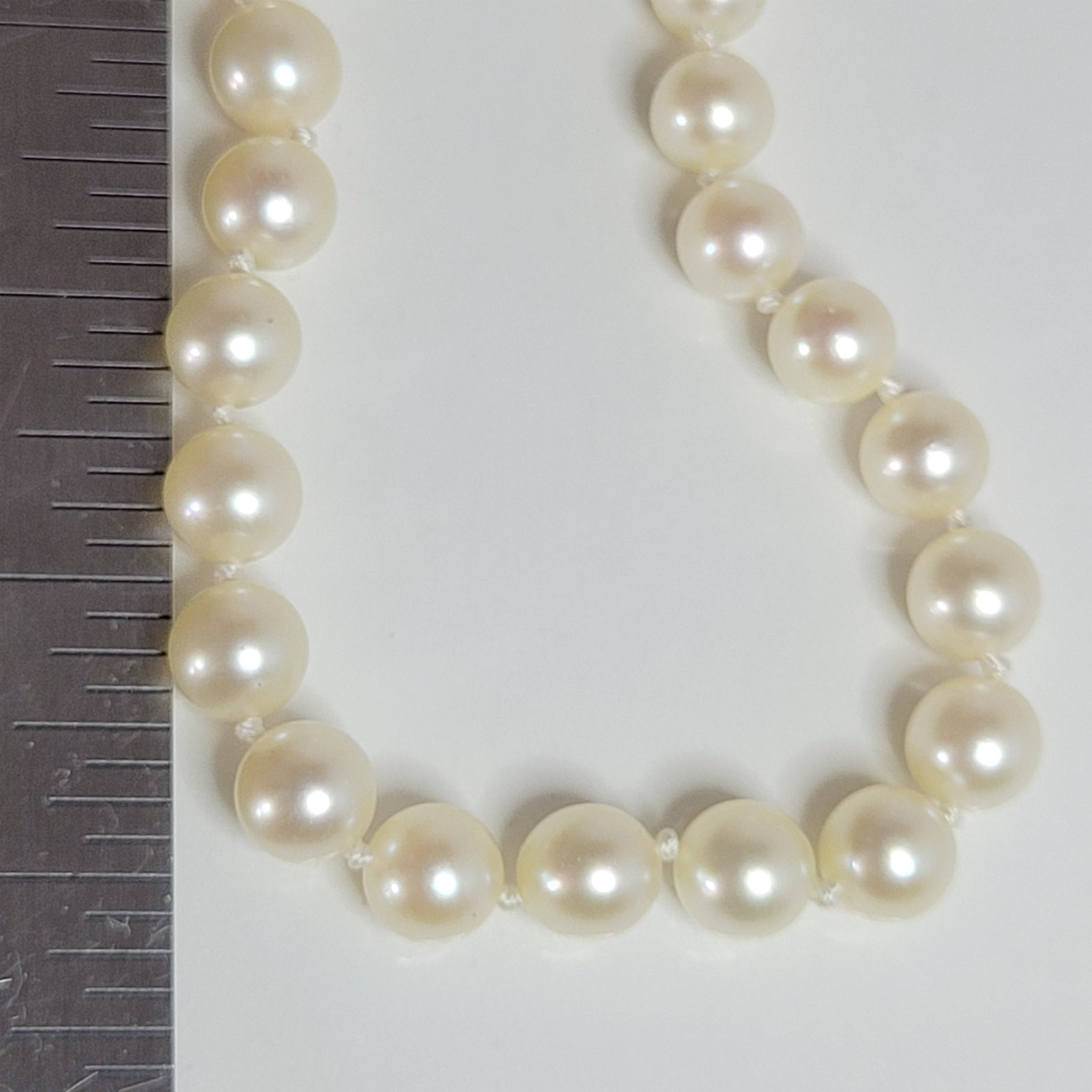5.5mm Cultured Pearl Necklace cream white 14K Clasp vintage