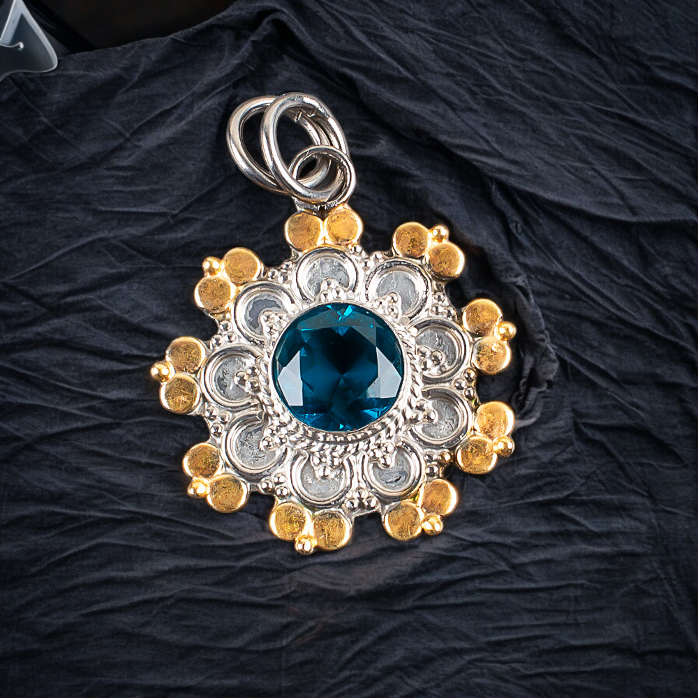 Handmade 925 Sterling Silver Jewelry Pendant Apatite Gemstone Pendant