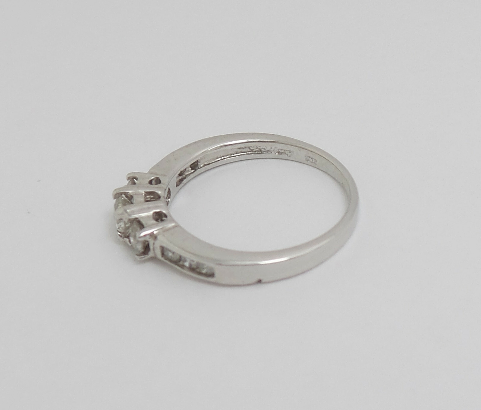 1/2CT Natural Diamond Engagement Anniversary Wedding Ring Band 10K White Gold