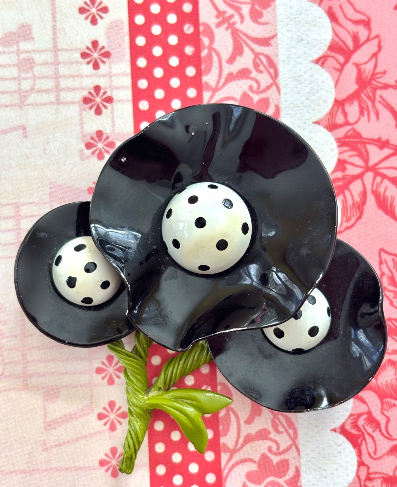 RARE early 1960s MOD POP ART style Flower Brooch PIN~unique Triple Bloom Corsage