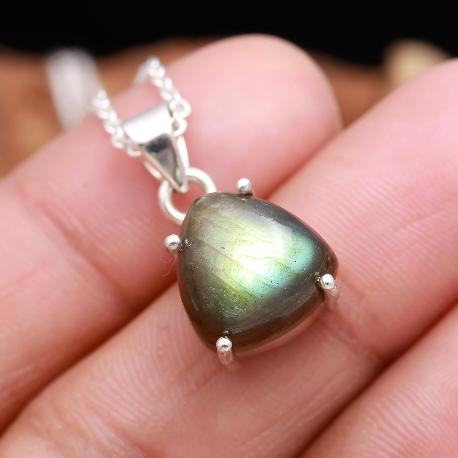 Natural Labradorite Trillion Chain Necklace 925 Sterling Silver Handmade Jewelry