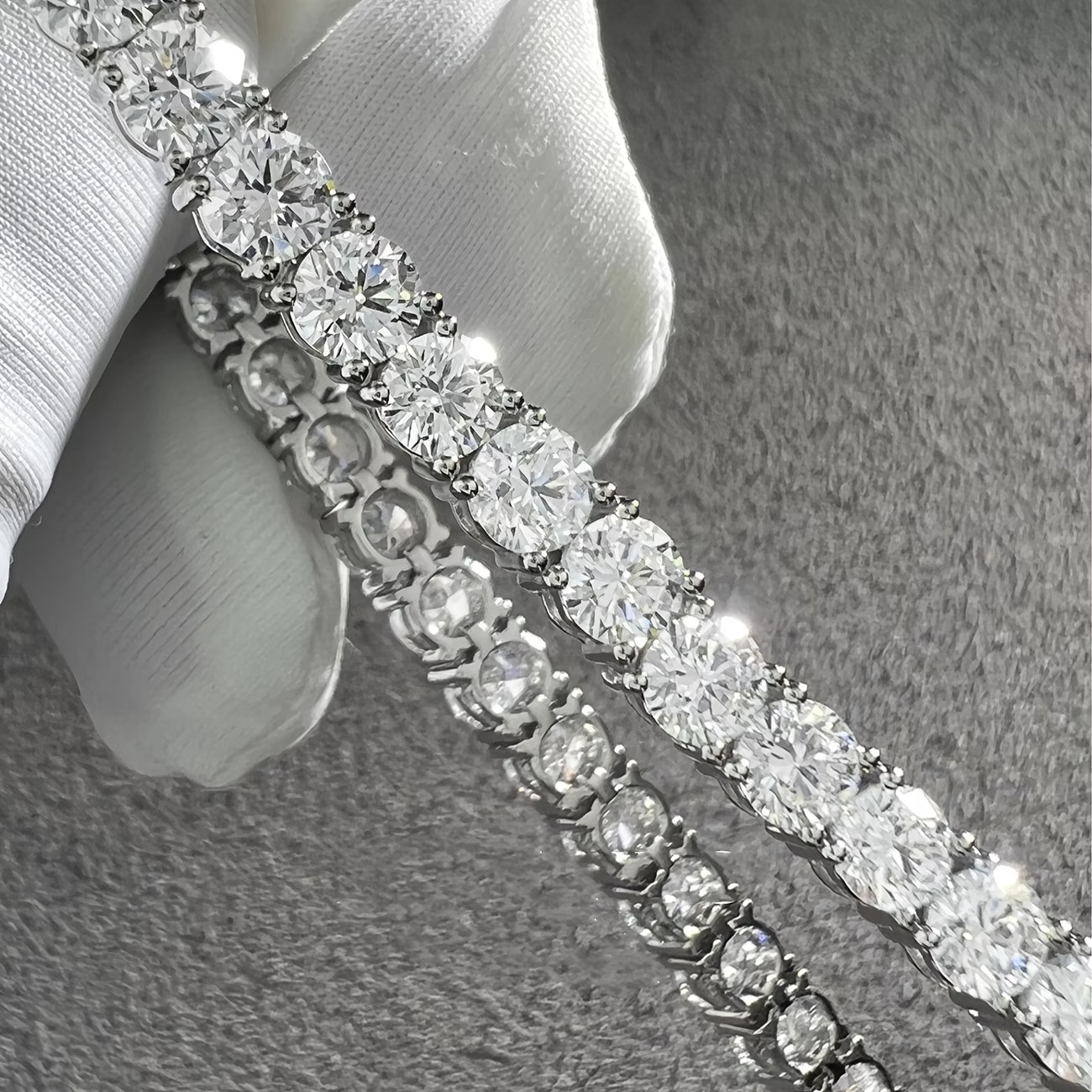 Tennis Bracelet 17.0 Ct Luxury 5mm Clear Sapphire 7.75″ L 18k White Gold Plated