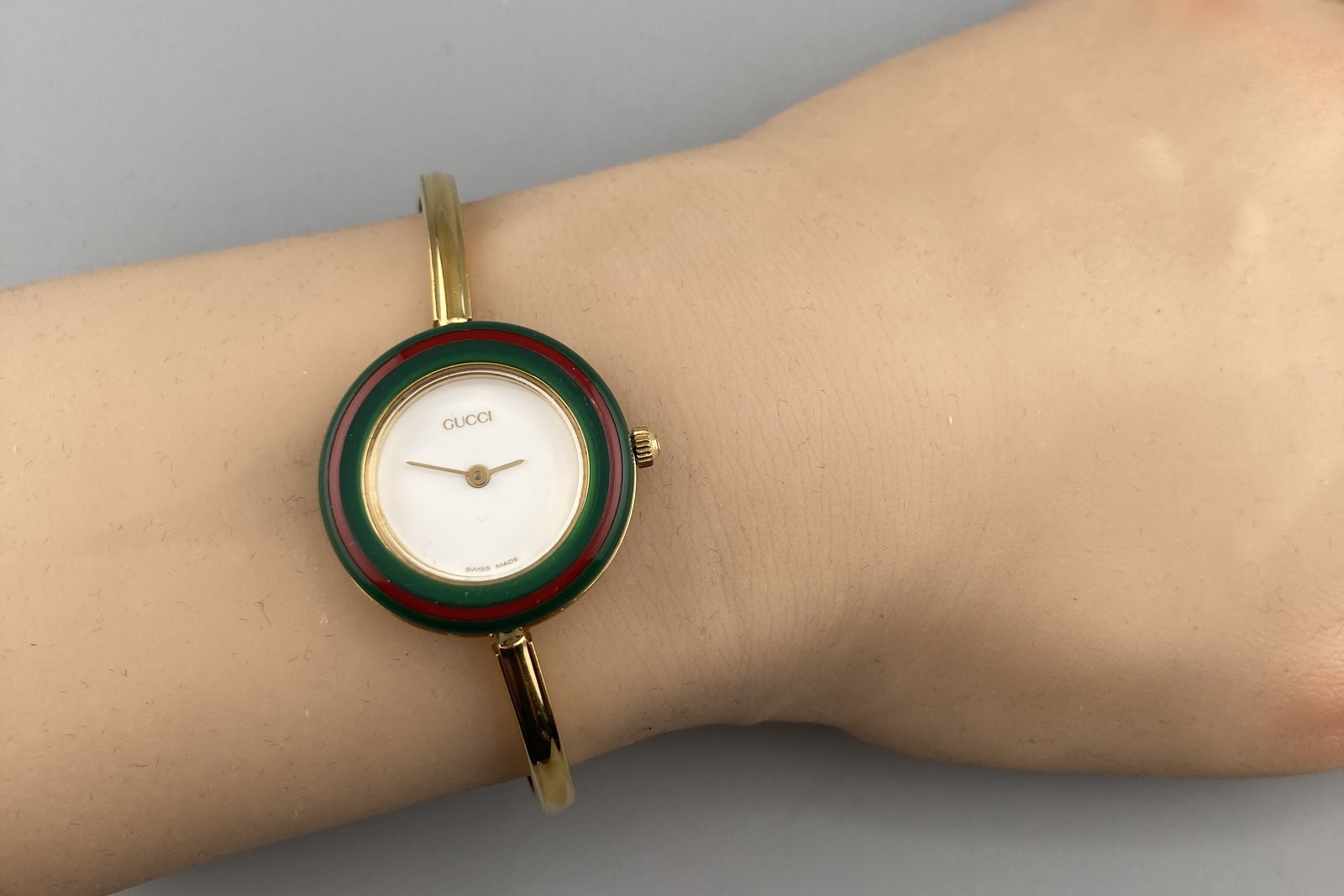 [Near MINT] GUCCI 11/12.2 Change Bezel 12 Colors Ladies Quartz Watch From JAPAN
