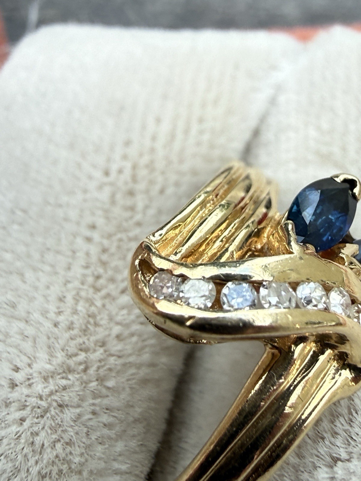 Vintage 14k Yellow Gold Channel Diamond And Marquise Sapphire Bypass Ring Sz4.5