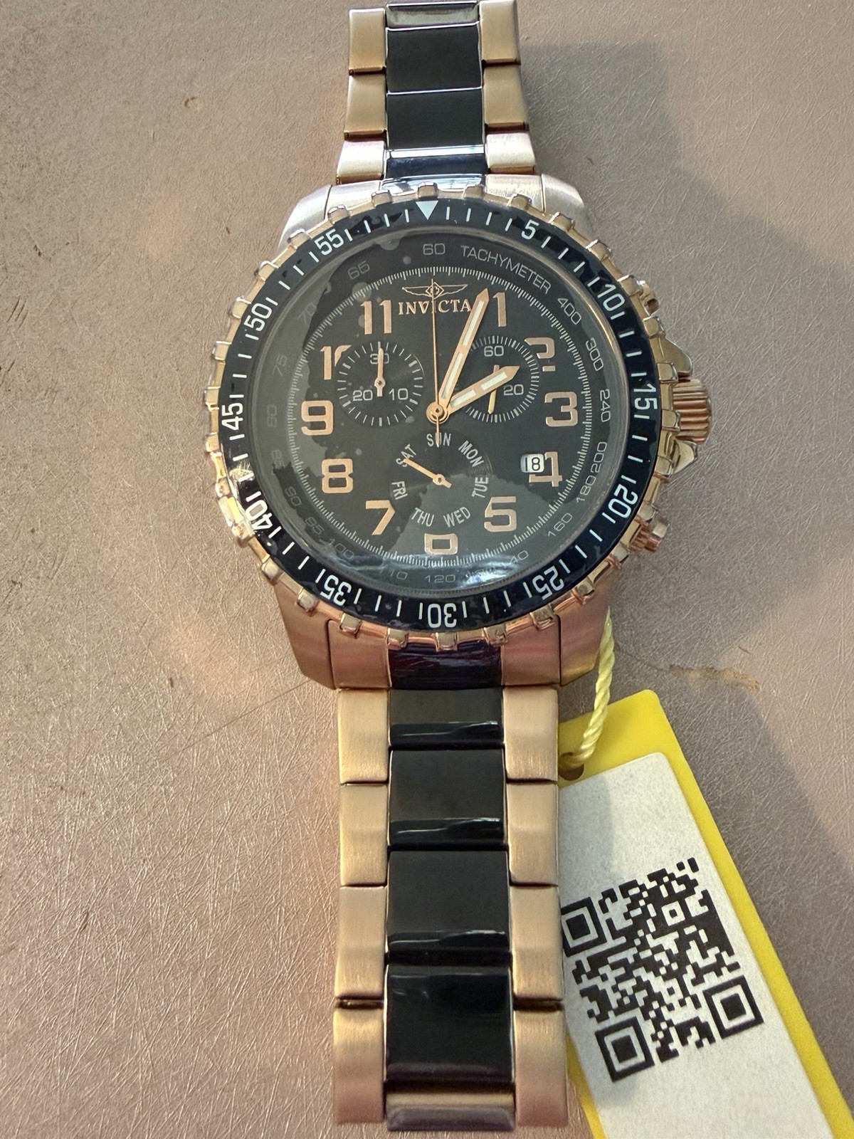 Invicta 17755 Model 1372 Men’s Rose Gold Watch Specialty Collection New