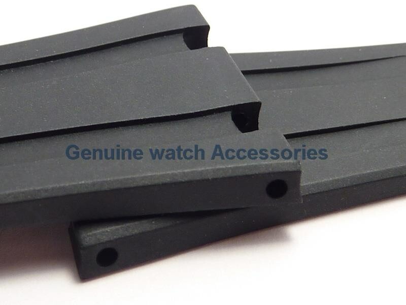 AUDEMARS PIGUET ROYAL OAK BLACK RUBBER SILICON(26mm X 18mm) STRAP BAND BRAND NEW
