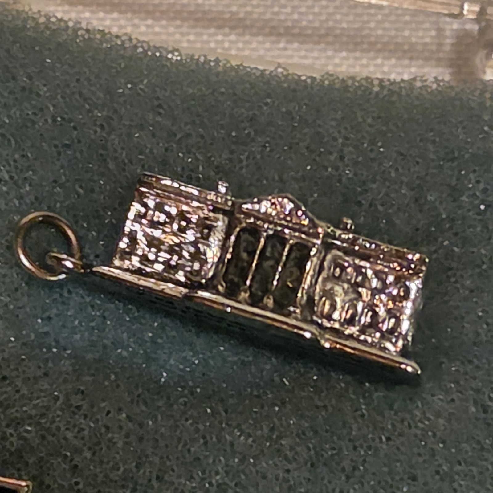 Vintage 1960s Kinney Sterling Silver 3D White House Building Charm Pendant
