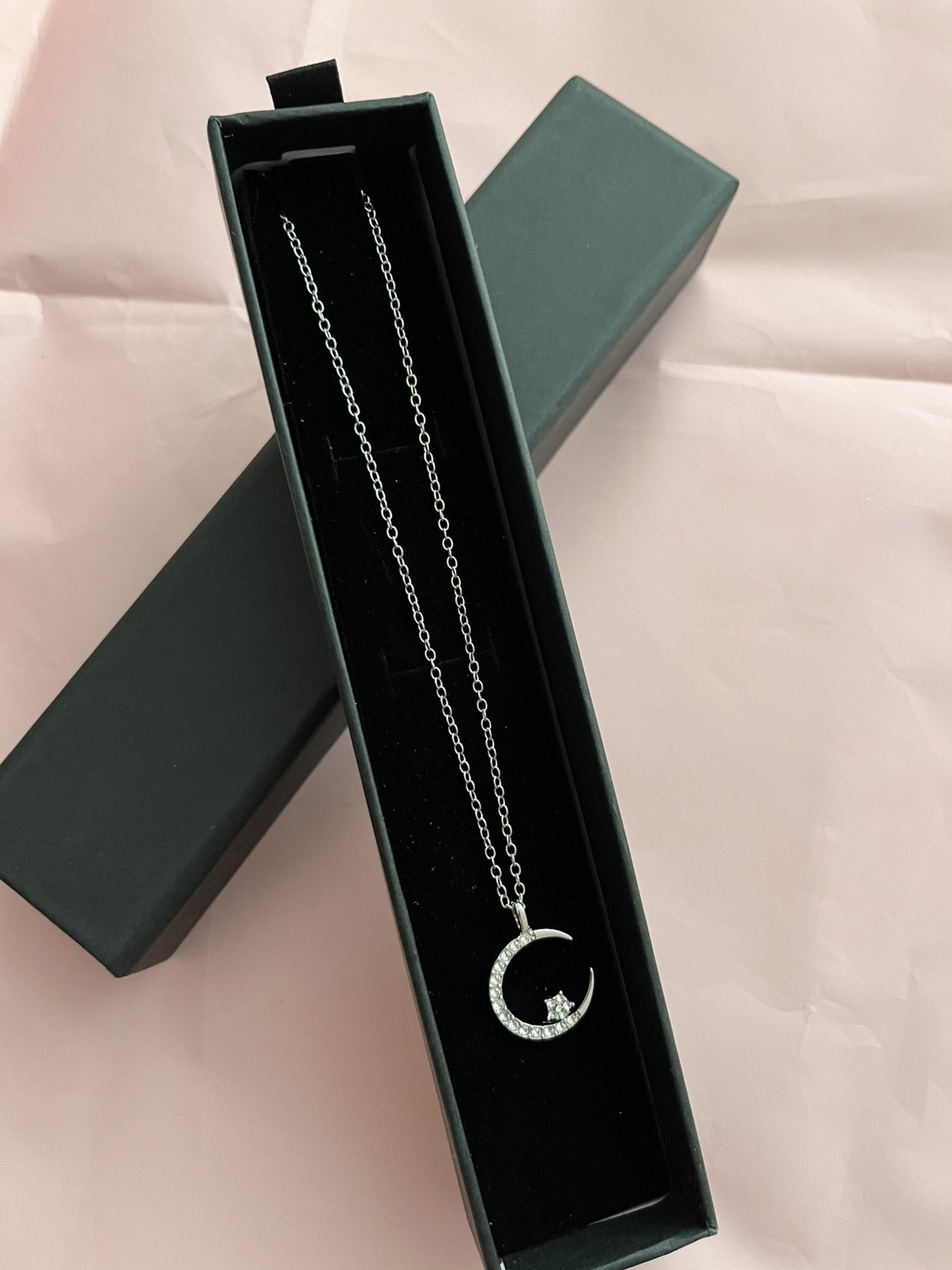 Silver Plated Necklace Length 46cm Luxury Black Jewellery Box Gift Idea New Gift