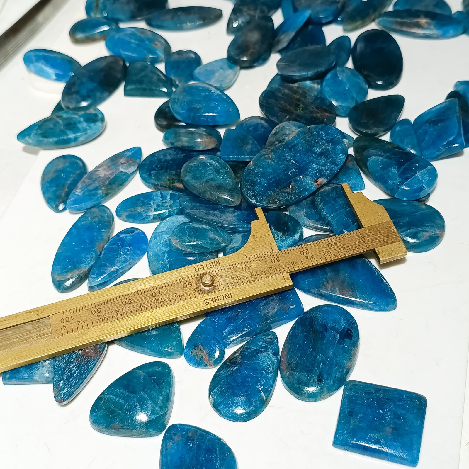 Natural Blue Apatite Polished Cabochon – Bulk Wholesale – Mixed Shapes 15–30 mm