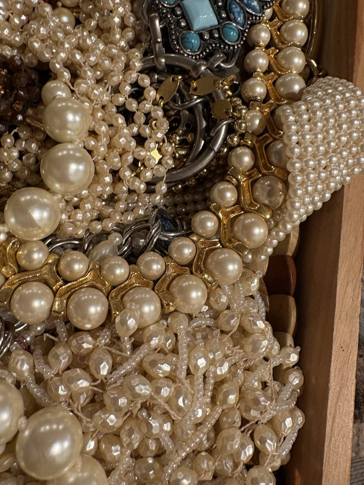 Jack Daniel’s Fashion Jewelry Mixed Lot 50+ Necklaces Bracelets Earrings Rings