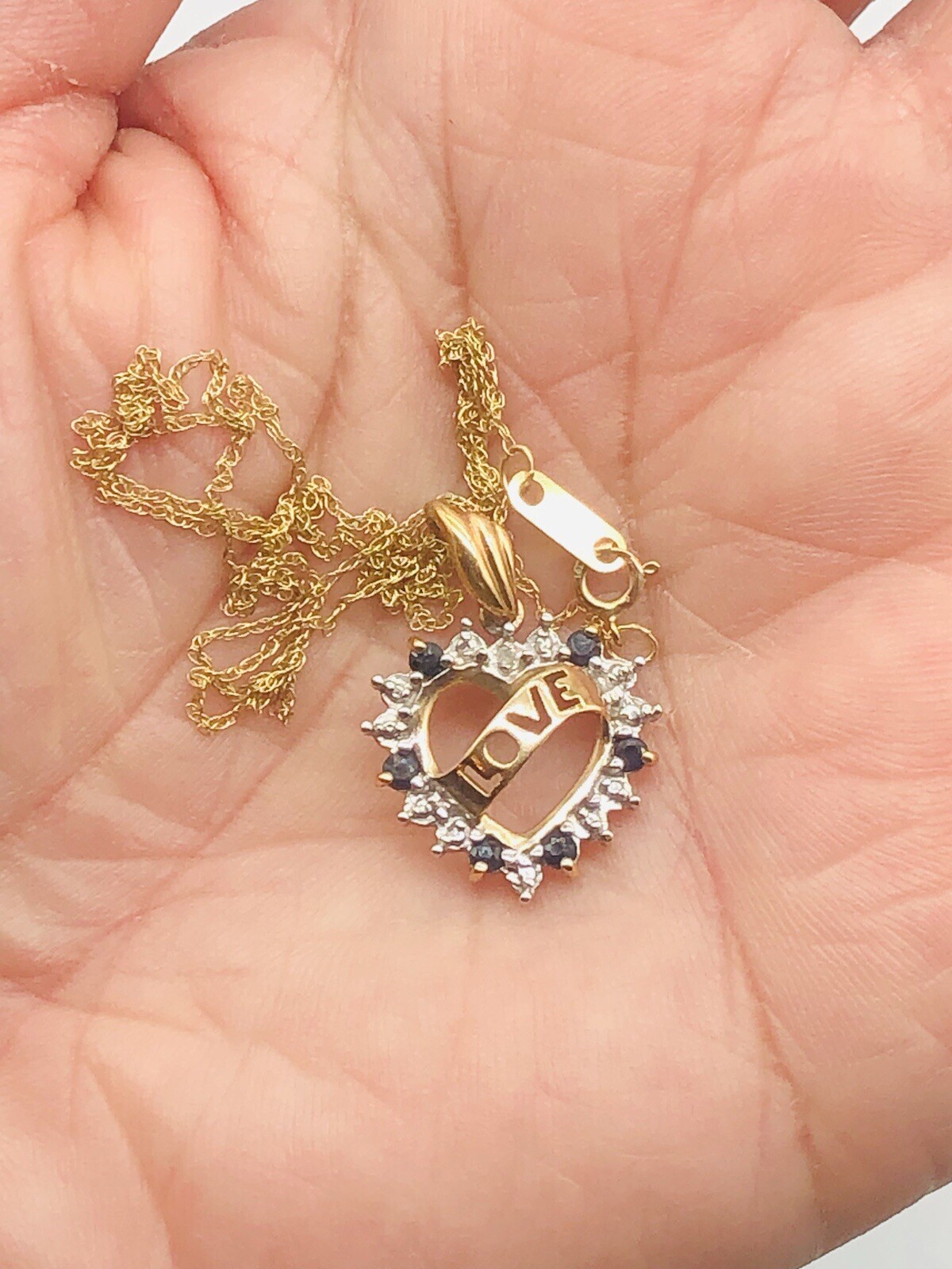 Vtg 10K Yellow Gold Diamond Blue Sapphire Hear Love Pendant Necklace 1.95g – 18”