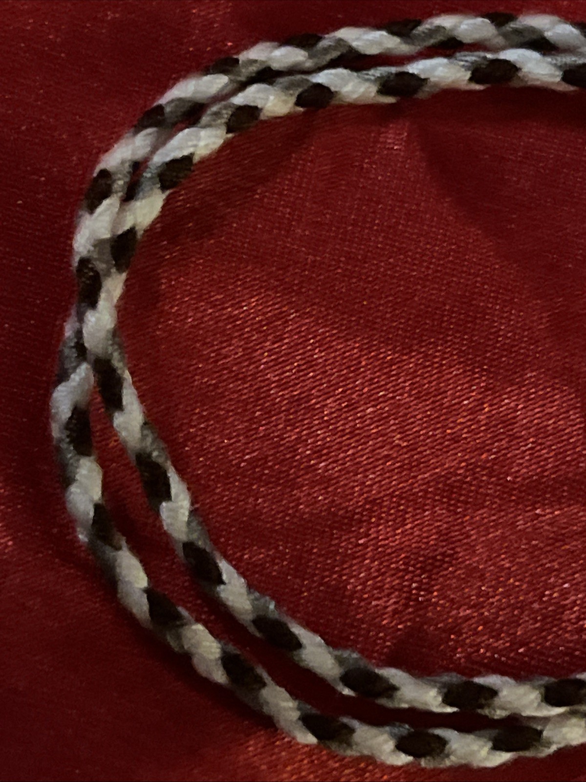 NEW BOHO BRAID THREAD FRIENDSHIP BRACELET ADJUSTABLE KNOT WHITE BROWN GRAY NIP